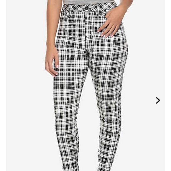 HOTTOPIC B&W PLAID SKINNY JEANS - Picture 2 of 2